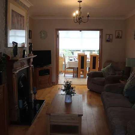 Homestay Irish Family In *